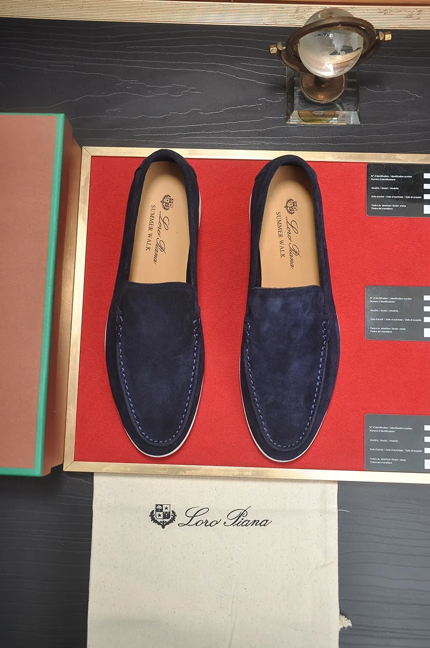 Men's shoes 💰400💶[𝐥𝐨𝐫𝐨 𝐏𝐢𝐚𝐧𝐚] [Couple model] High-end quality, affordable price, LP classic loafers, Italian treasure brand, the only brand that can match Hermès! Only after wearing it do we know that we can’t live up to our feet. Women’s code: 35-40 (customized sizes 34, 41, 42 are non-returnable) Men’s code: 38-44 (customized 45, 46, 47, 48 are non-refundable) Fabric: Customized imported cashmere Lining: Customized imported fetal cowhide Foot: Imported benzene-dyed calfskin Outsole: Exclusive original glass rubber outsole